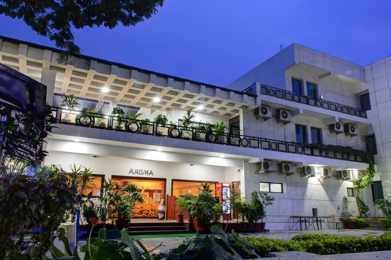 Blue Diamond The Hotel Korba エクステリア 写真