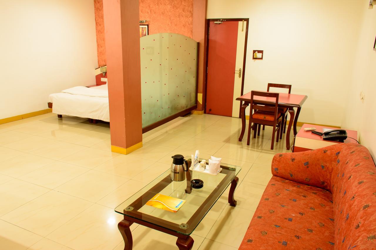 Blue Diamond The Hotel Korba エクステリア 写真